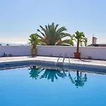 Sea View Capistrano * Нерха
